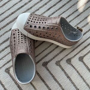 Native Jefferson Bling Glitter Kids Shoes